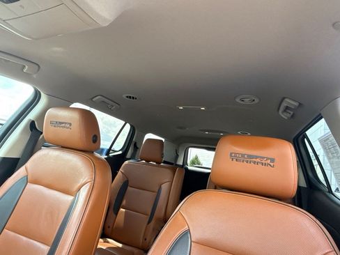 Used 2019 GMC Acadia SLT AWD/4WD image 22