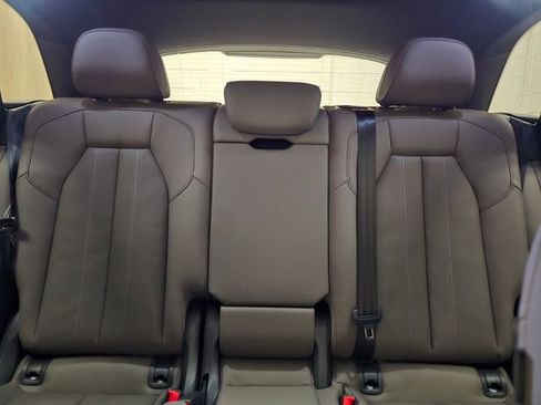 Used 2025 Audi Q5 Prestige image 23