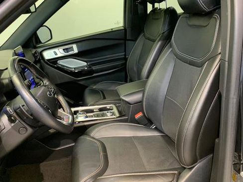 Used 2022 Ford Explorer ST w/ Equipment Group 401A image 17