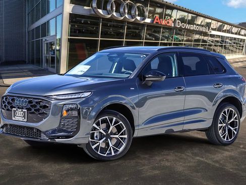 New 2026 Audi Q3 quattro 2.0T image 1