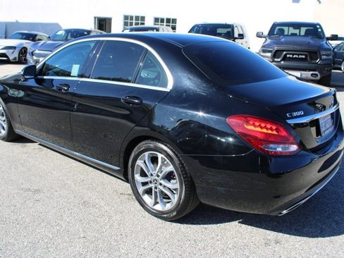 Used 2018 Mercedes-Benz C 300 Sedan image 6