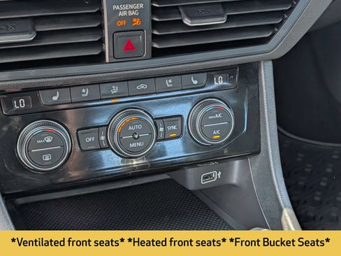 Used 2019 Volkswagen Jetta SEL Premium FWD image 9