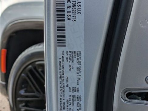 Used 2022 Jeep Wagoneer Series I image 33