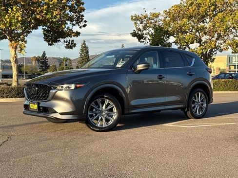 New 2025 MAZDA CX-5 AWD 2.5 S w/ Premium Plus Pkg image 3