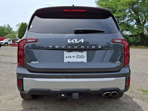 Used 2024 Kia Telluride S w/ S Sunroof Package AWD/4WD image 5