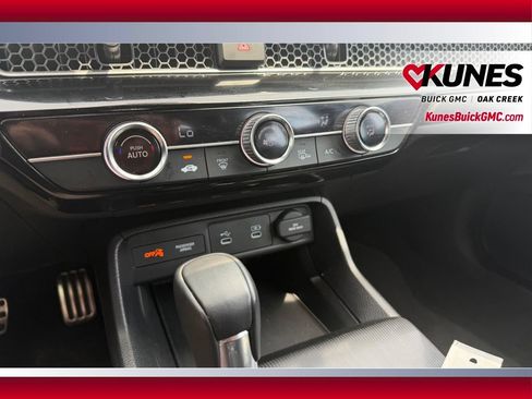 Used 2025 Honda Civic Sport image 18