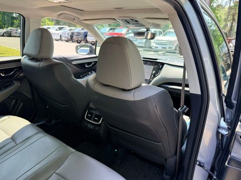 Used 2022 Subaru Outback Limited w/ Popular Package #2 AWD/4WD image 35
