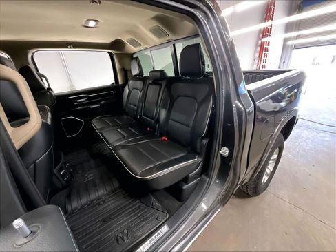 Used 2020 RAM 1500 Laramie w/ Off Road Group AWD/4WD image 27