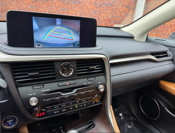 Used 2022 Lexus RX 450h AWD w/ Premium Package image 6