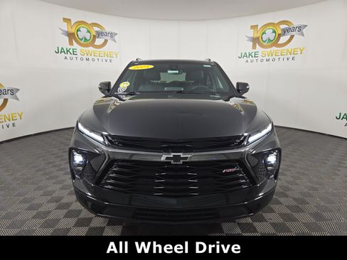 Certified 2025 Chevrolet Blazer RS image 2