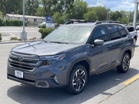 Used 2026 Subaru Forester Limited AWD/4WD image 3