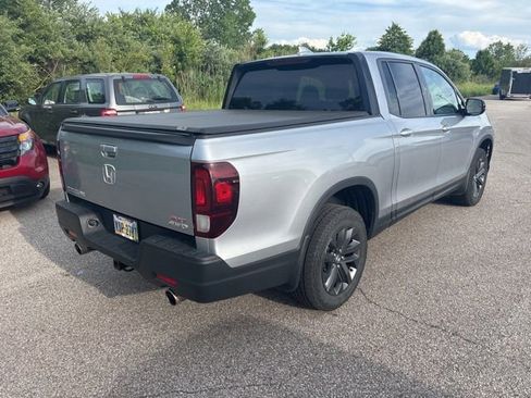Used 2023 Honda Ridgeline Sport image 3