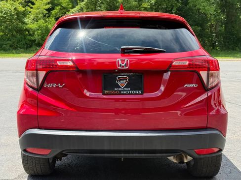 Used 2018 Honda HR-V EX image 5