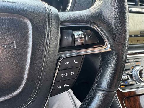 Used 2018 Lincoln Continental Livery w/ Equipment Group 500A image 30