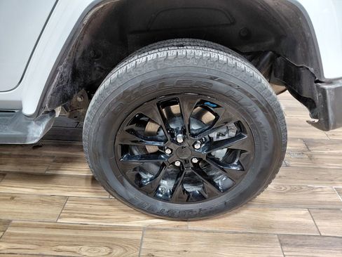 Certified 2022 Jeep Wrangler Unlimited Sahara 4xe w/ Cold Weather Group image 27