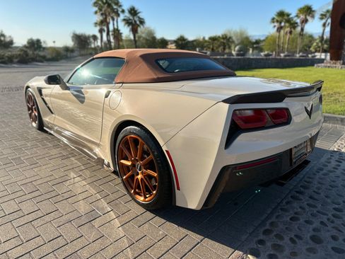 Used 2016 Chevrolet Corvette Stingray Convertible w/ 3LT Preferred Equipment Group RWD image 18