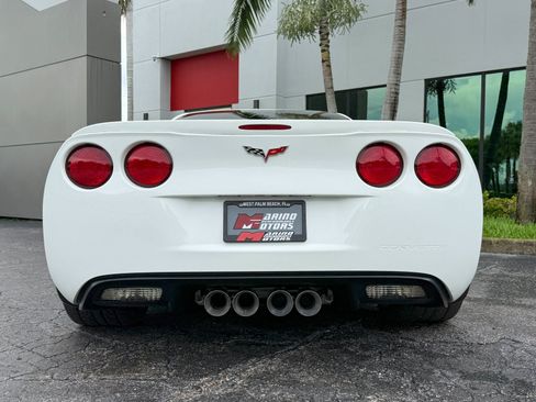 Used 2007 Chevrolet Corvette Z06 w/ Preferred Equipment Group RWD image 17