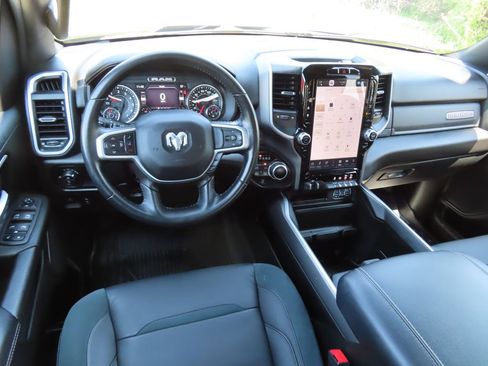Certified 2023 RAM 1500 Big Horn AWD/4WD image 4