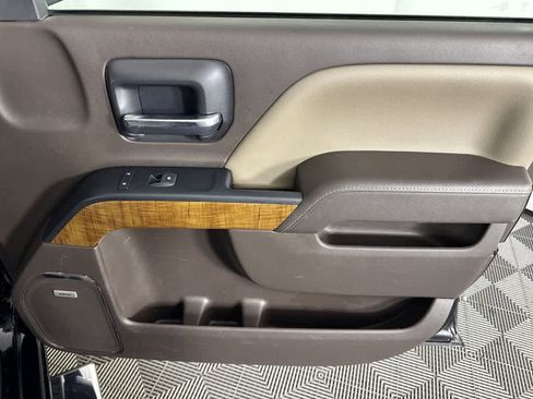 Used 2018 GMC Sierra 1500 SLT image 15