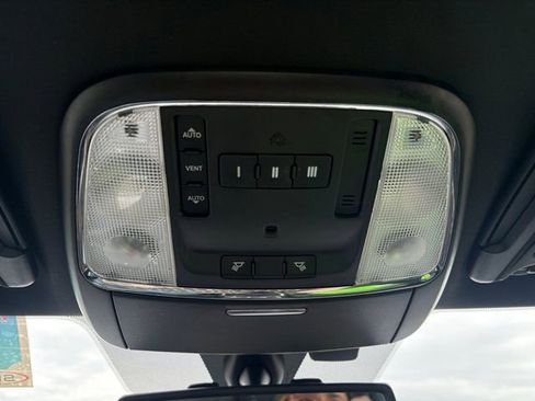 Used 2013 Dodge Charger SXT Plus AWD/4WD image 22