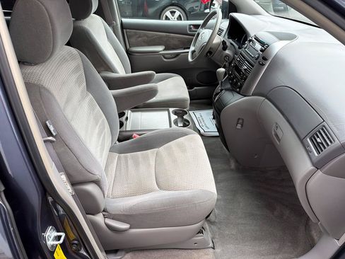 Used 2006 Toyota Sienna LE AWD/4WD image 11