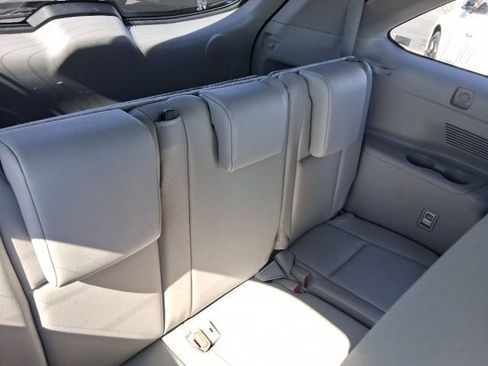 Used 2019 Toyota Highlander Limited Platinum AWD/4WD image 13