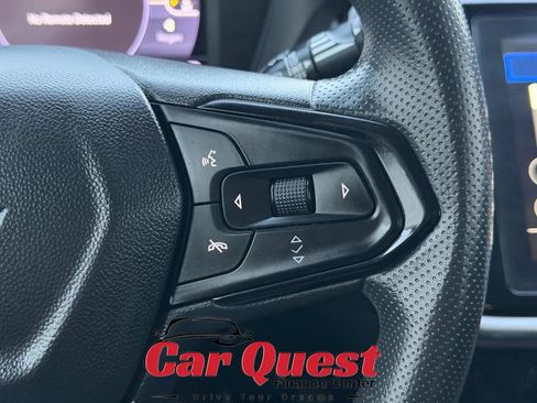 Used 2023 Chevrolet Bolt EUV LT FWD image 27