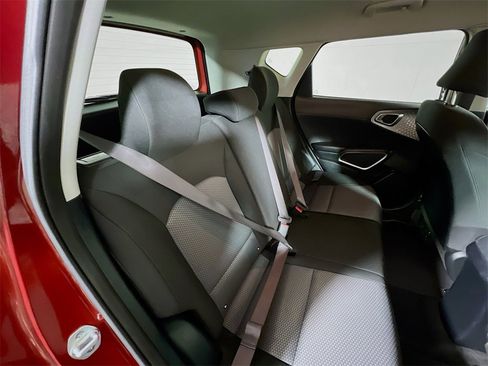 Used 2023 Kia Soul LX w/ Option Group 015 image 24