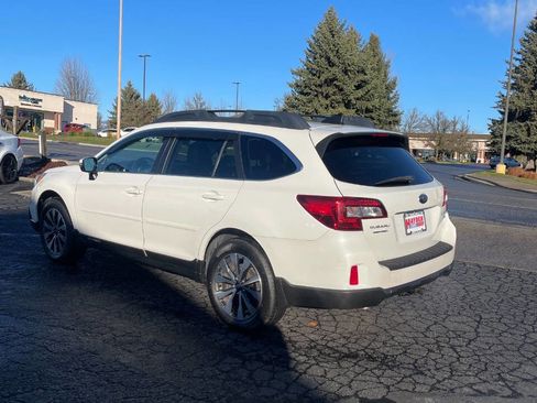 Used 2016 Subaru Outback 3.6R Limited image 4