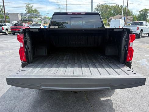 Used 2023 Chevrolet Silverado 1500 High Country AWD/4WD image 29