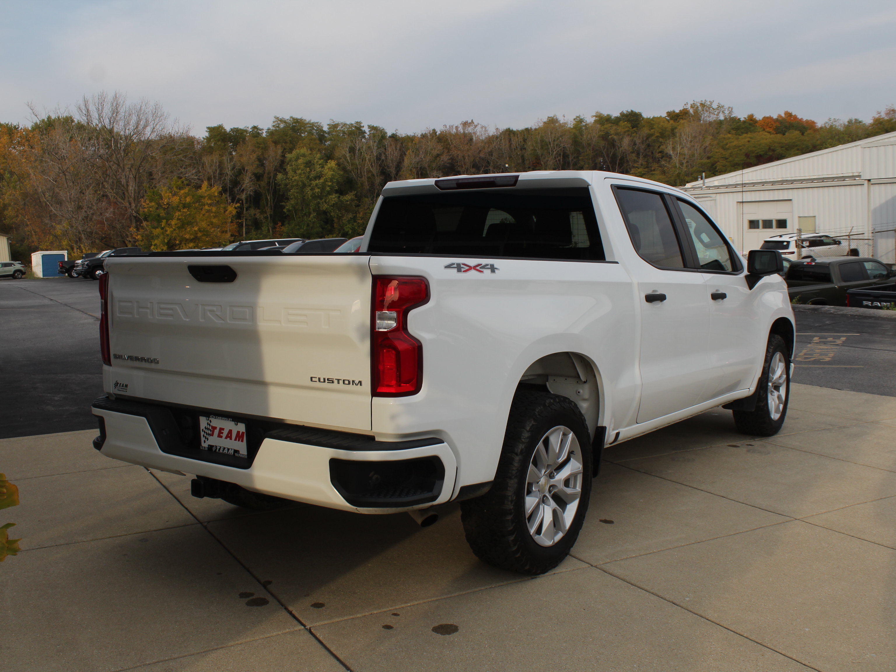 Used 2021 Chevrolet Silverado 1500 Custom AWD/4WD image 6