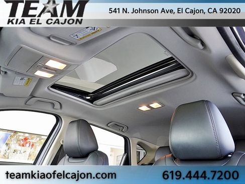 Used 2019 MAZDA CX-5 Touring image 17