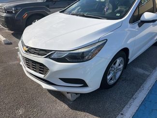 Used 2018 Chevrolet Cruze LT w/ Convenience Package video 1