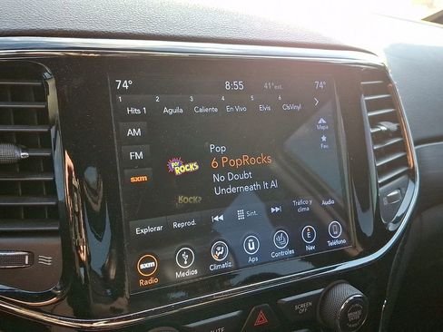 Used 2019 Jeep Grand Cherokee Altitude image 13