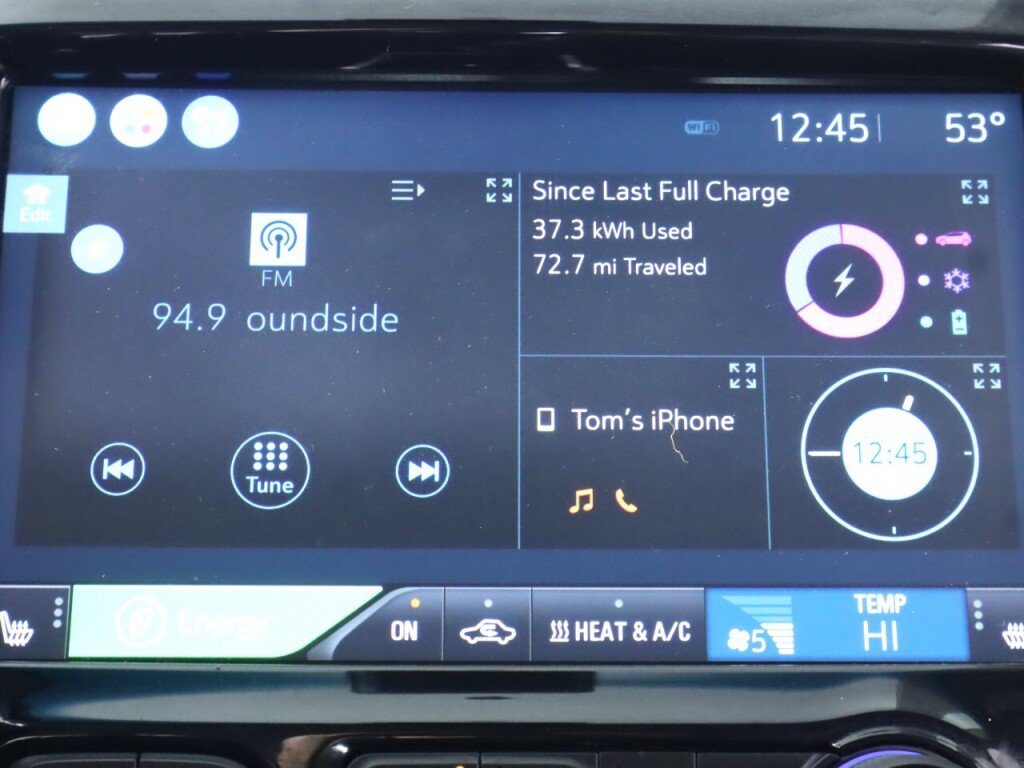 Used 2018 Chevrolet Bolt LT FWD image 18