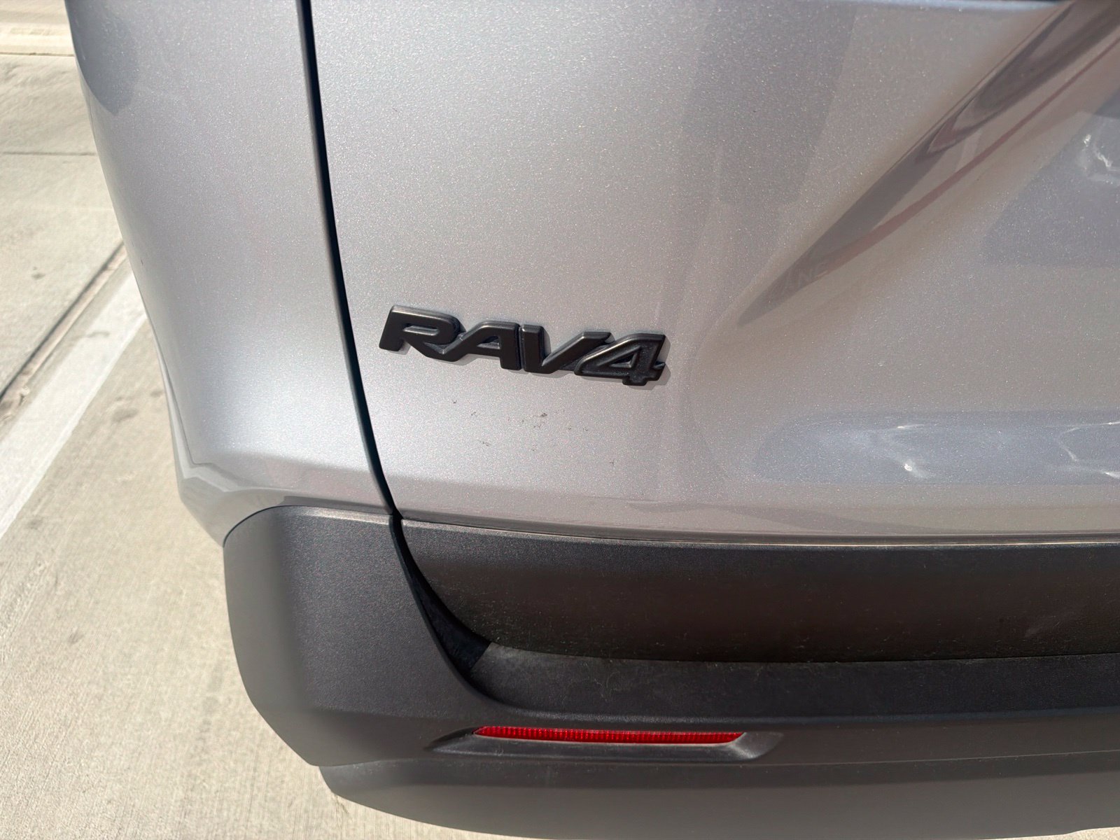 Used 2025 Toyota RAV4 LE w/ Blackout Package (GST) FWD image 8