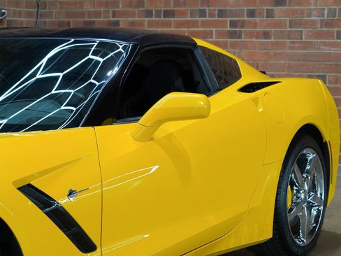 Used 2014 Chevrolet Corvette Stingray Coupe w/ 3LT Preferred Equipment Group RWD image 20