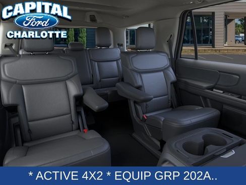 New 2026 Ford Expedition Active RWD image 12