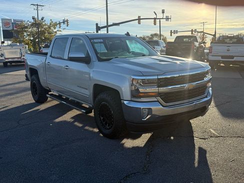 Used 2016 Chevrolet Silverado 1500 LT w/ All Star Edition image 4