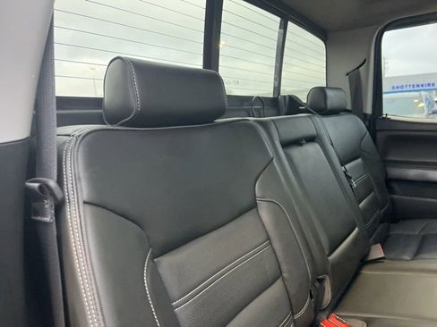 Used 2018 GMC Sierra 2500 Denali image 46