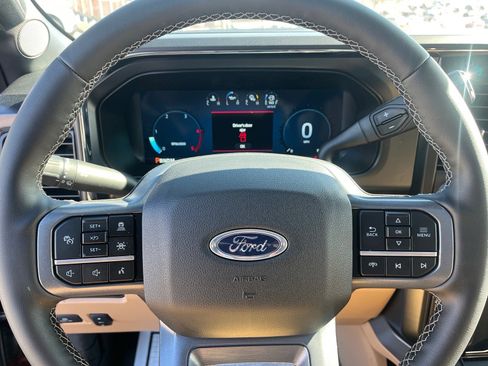 New 2026 Ford F250 Lariat w/ Lariat Ultimate Package image 19