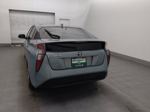 Used 2017 Toyota Prius Three w/ Advanced Technology Package FWD image 6