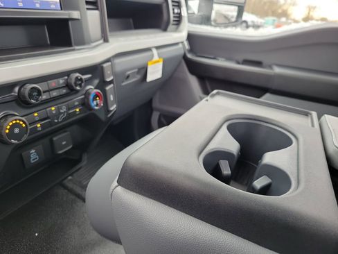 New 2026 Ford F350 XL w/ XL Chrome Package image 26