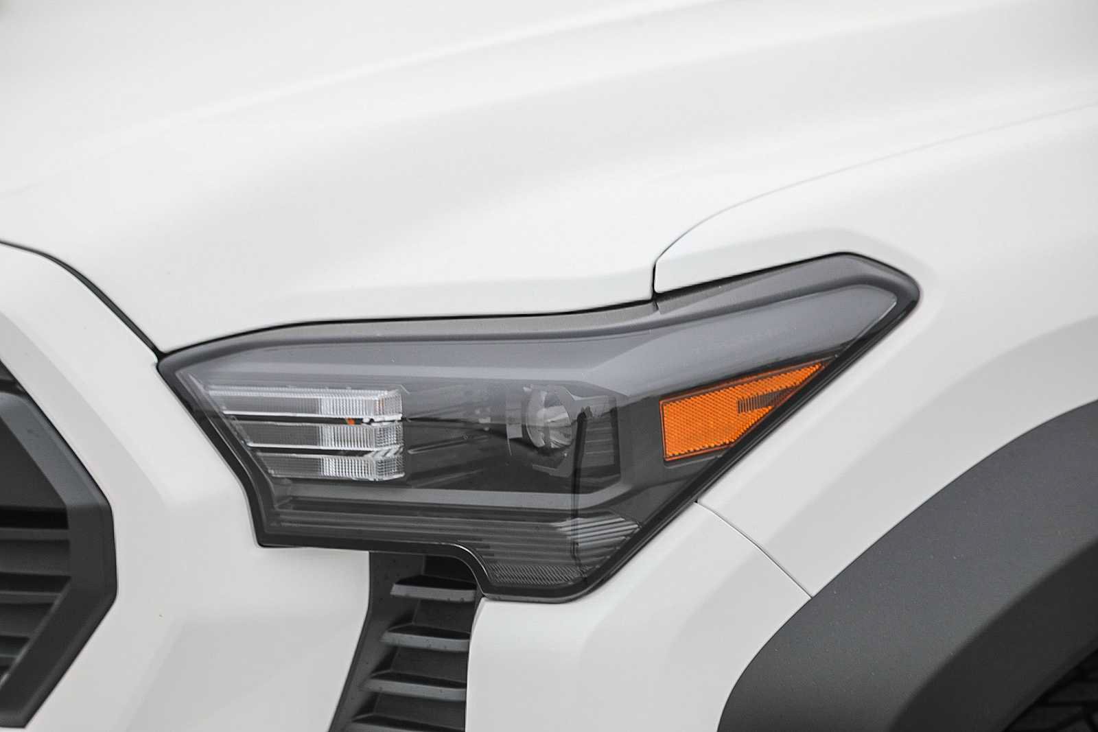 New 2025 Toyota Tacoma TRD Off-Road w/ TRD Off Road Upgrade Package AWD/4WD image 8