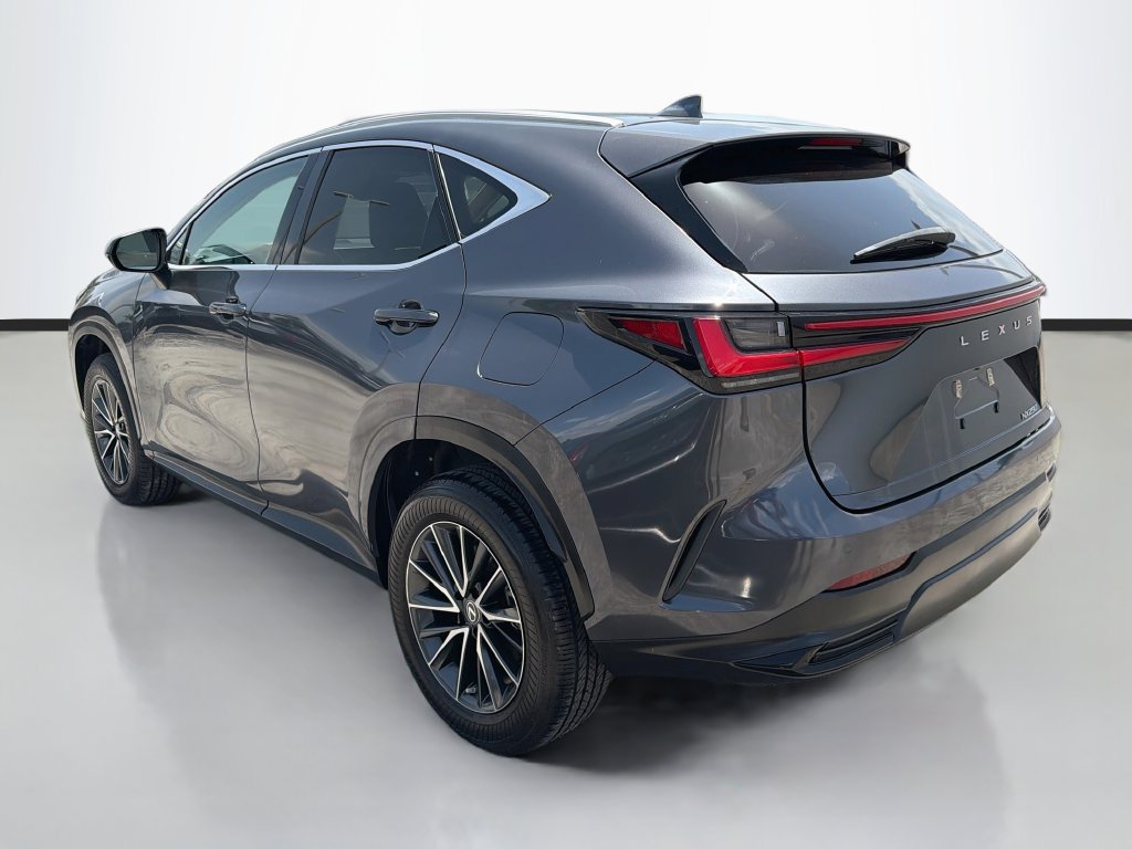 Used 2023 Lexus NX 250 FWD image 5