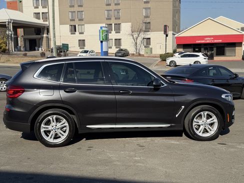 Used 2019 BMW X3 sDrive30i w/ Convenience Package image 9