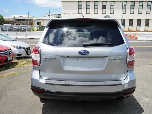 Used 2014 Subaru Forester 2.5i Limited AWD/4WD image 13