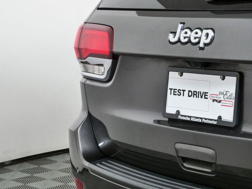 Used 2021 Jeep Grand Cherokee Laredo X RWD image 36
