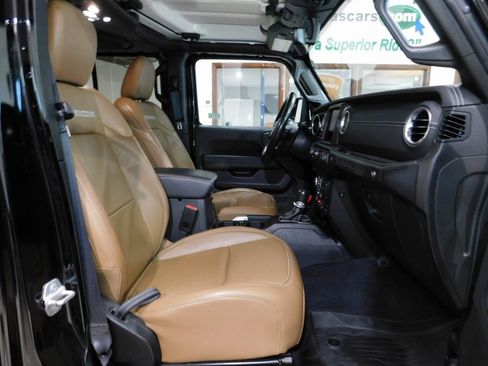 Used 2022 Jeep Wrangler Unlimited Rubicon 4xe w/ Dual Top Group image 97