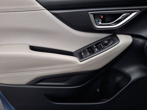 Used 2023 Subaru Forester Premium image 12